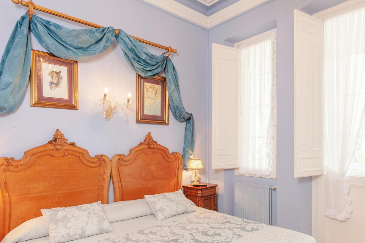 Villa La Argentina Luarca Bagian luar foto