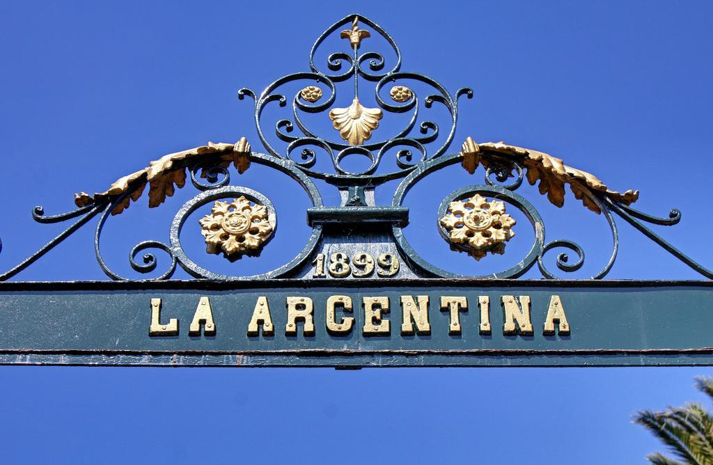 Villa La Argentina Luarca Bagian luar foto