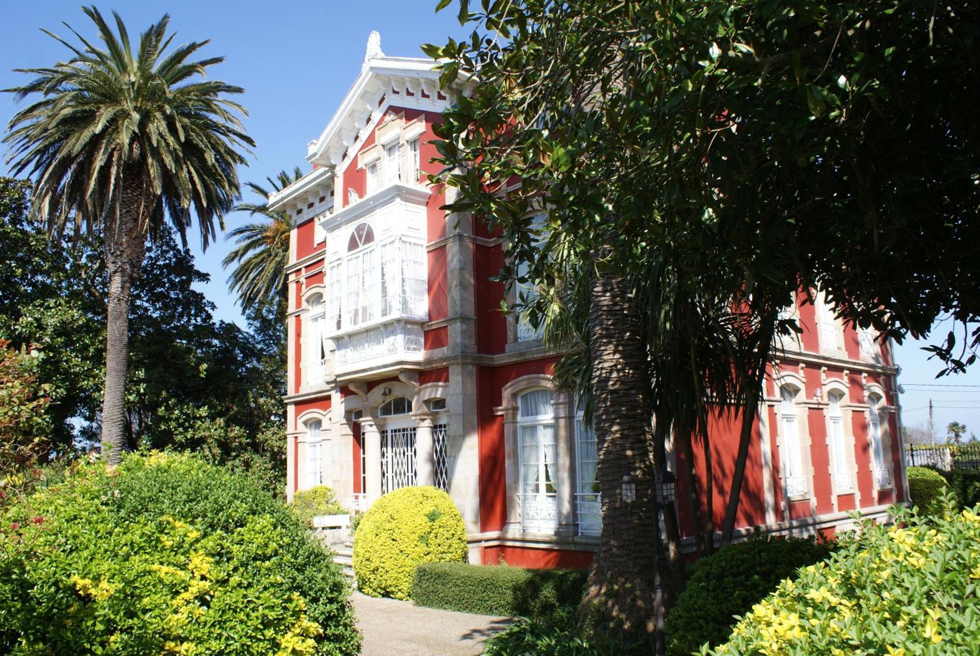 Villa La Argentina Luarca Bagian luar foto