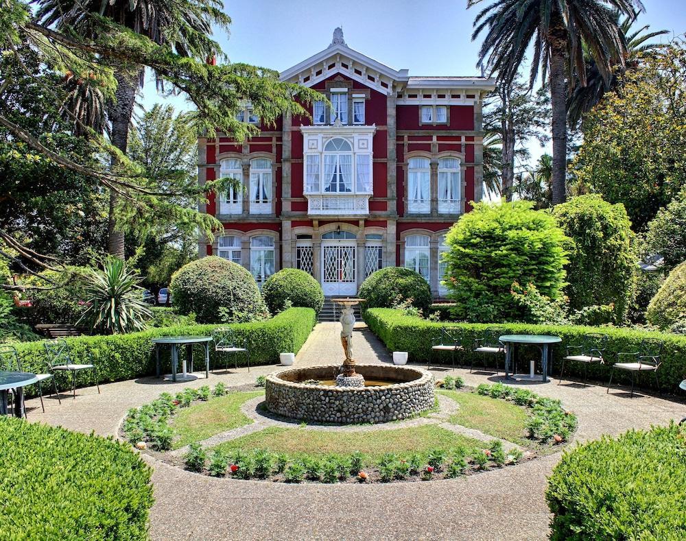 Villa La Argentina Luarca Bagian luar foto